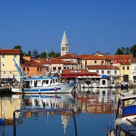 Apartment In Novigrad With Balcony, Air Conditioning, Wifi, Washing Machine Novigrad Istria