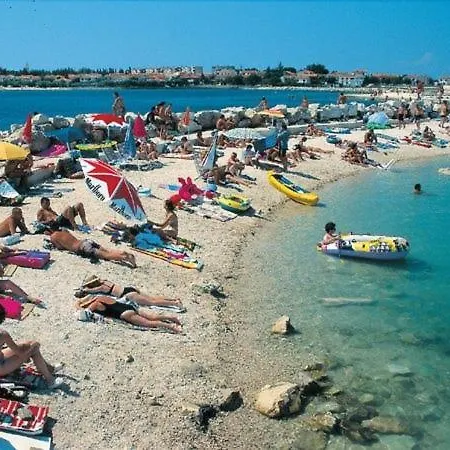 Apartment In Novigrad With Balcony, Air Conditioning, Wifi, Washing Machine