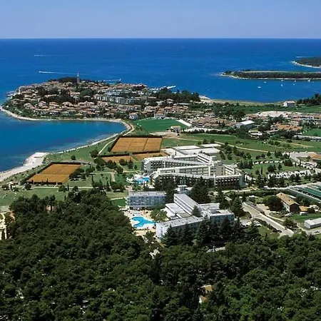 Apartment In Novigrad With Balcony, Air Conditioning, Wifi, Washing Machine Novigrad Istria