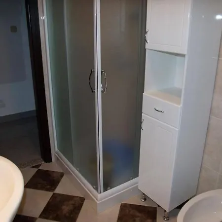 In Novigrad With Balcony, Air Conditioning, Wifi, Washing Machine